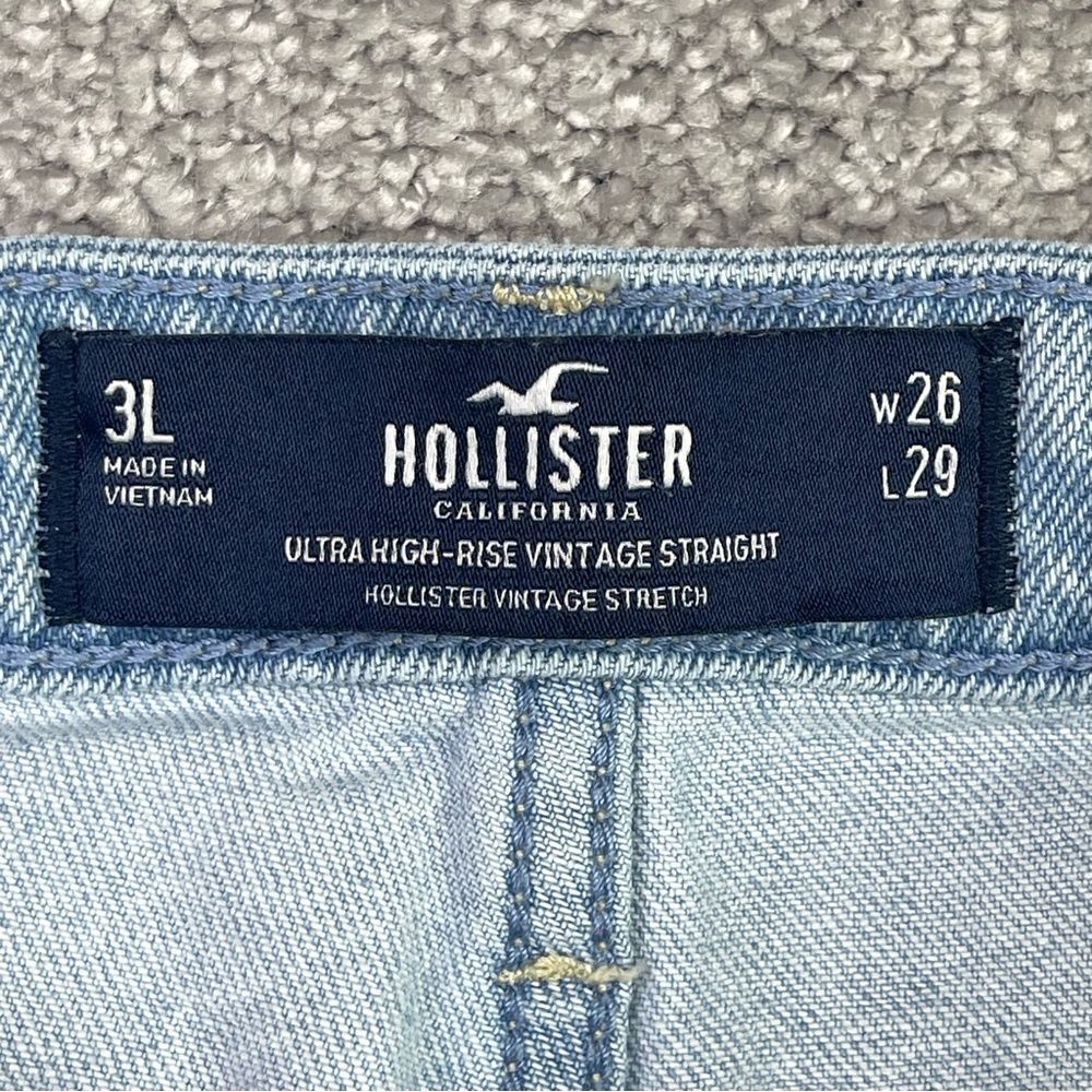 Hollister Jeans Women's 26 Blue Straight High Rise Light Wash Button Fly Ripped - Picture 7 of 12